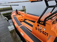 Kapal kontainer untuk dijual