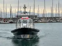 Kapal pandu untuk dijual