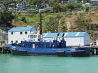 Kapal penarik dijual