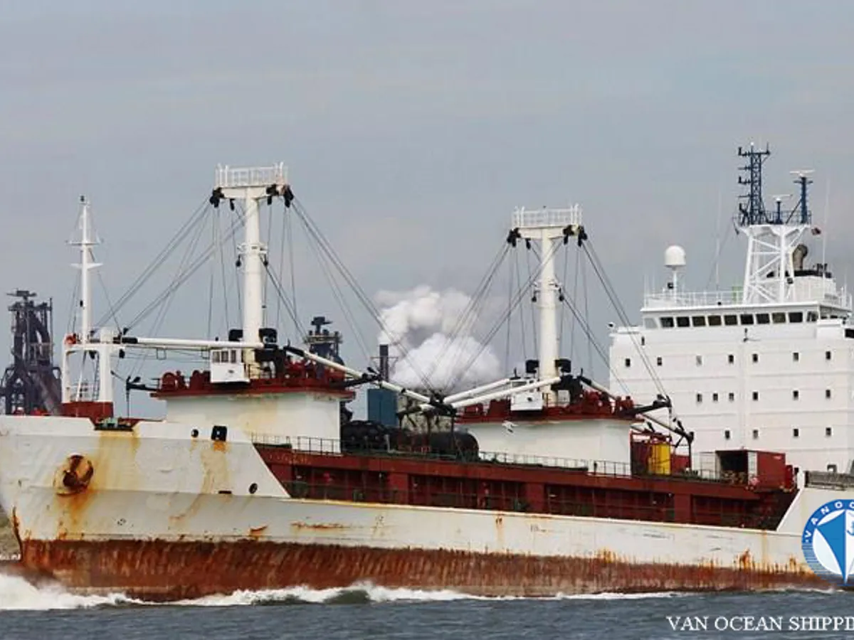 Kapal pendingin untuk dijual