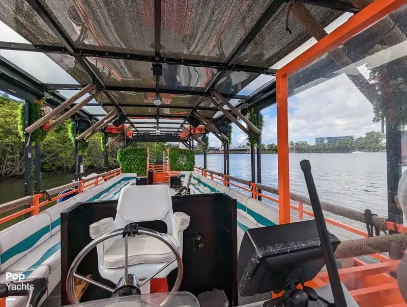 Kapal pesiar untuk dijual