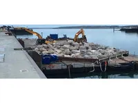 Tongkang untuk dijual