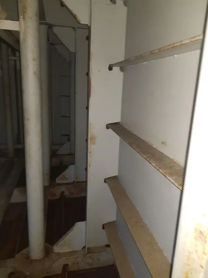 Tongkang untuk dijual