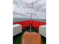Kapal kru untuk dijual