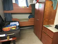 Kapal penelitian untuk dijual