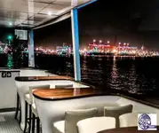 Kapal pesiar untuk dijual