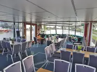 Kapal pesiar untuk dijual