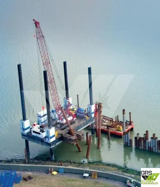 Rig pengeboran lepas pantai untuk dijual