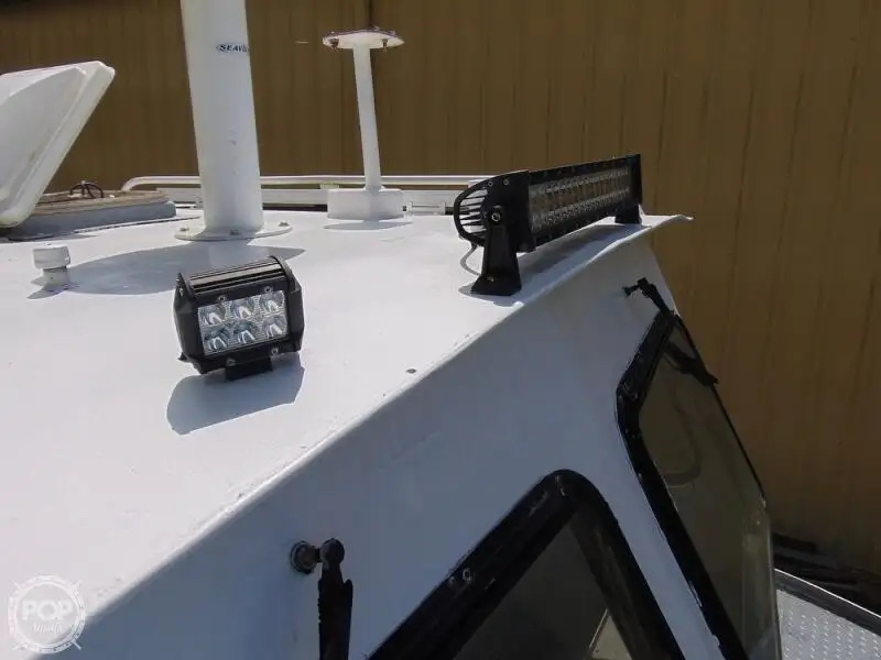 Kapal patroli untuk dijual