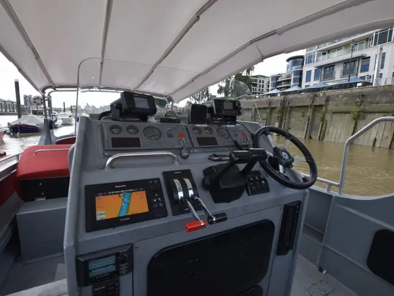 Kapal pesiar untuk dijual