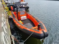 Perahu karet kaku untuk dijual