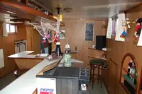 Tongkang untuk dijual