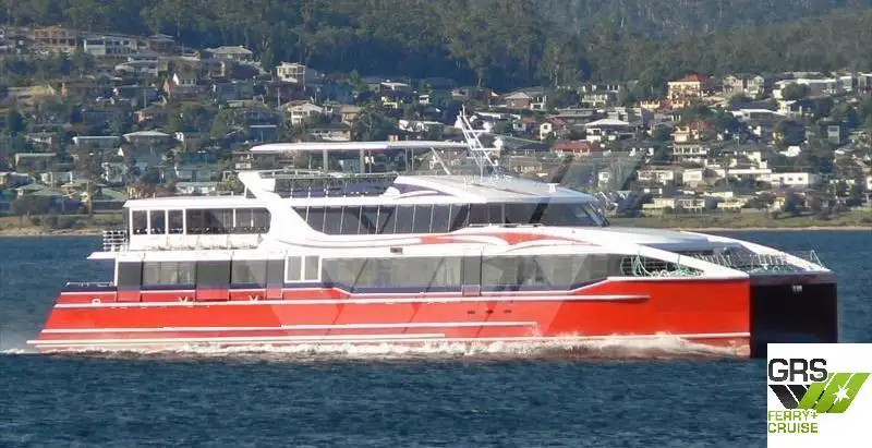 Kapal pesiar untuk dijual