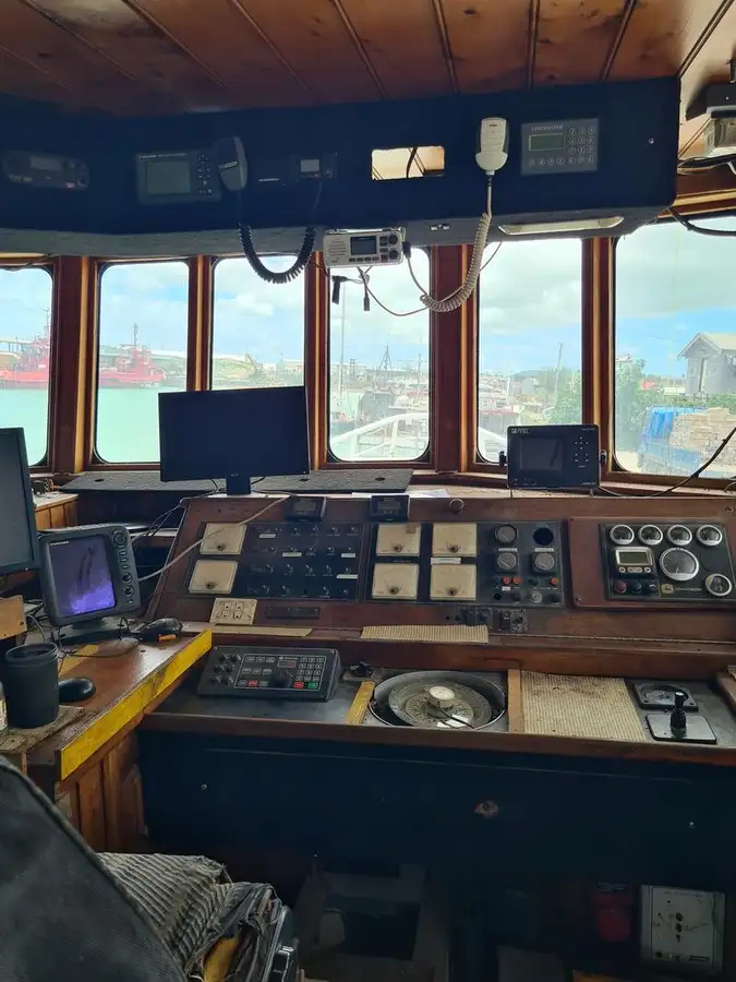 Kapal pukat untuk dijual