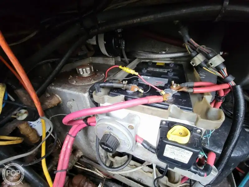 Sekoci penyelamat untuk dijual