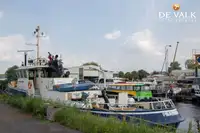 Kapal patroli untuk dijual