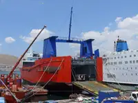 Kapal kontainer untuk dijual