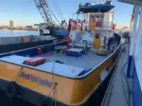 Kapal penarik dijual