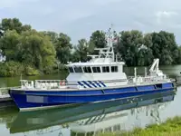 Kapal patroli untuk dijual