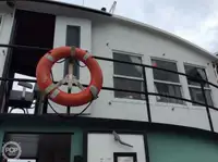 Kapal tunda untuk dijual