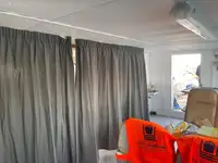 Kapal kontainer untuk dijual