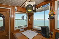 Kapal pesiar untuk dijual
