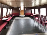 Kapal penumpang untuk dijual