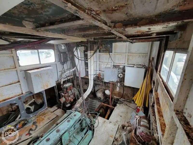 Kapal suplai untuk dijual