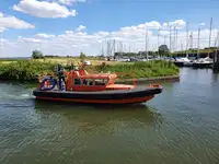 Kapal kontainer untuk dijual
