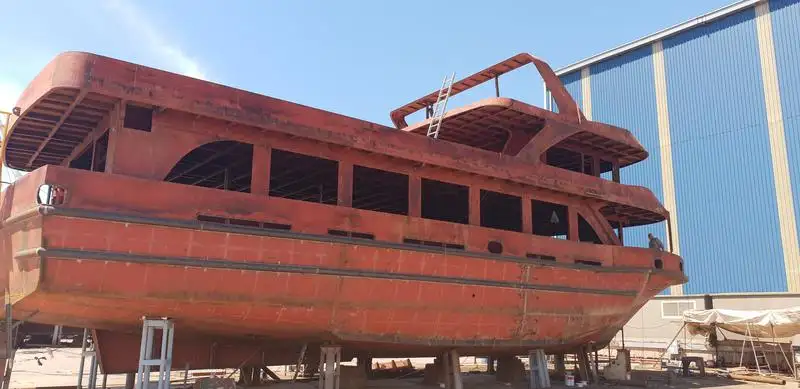 Kapal pesiar untuk dijual