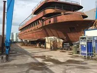 Kapal penumpang untuk dijual
