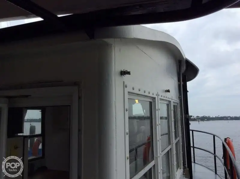 Kapal tunda untuk dijual
