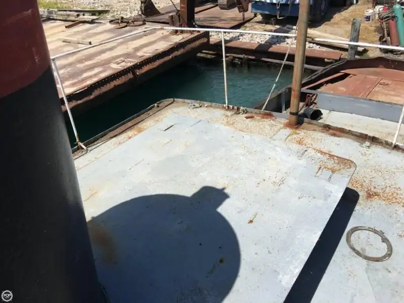 Kapal tunda untuk dijual
