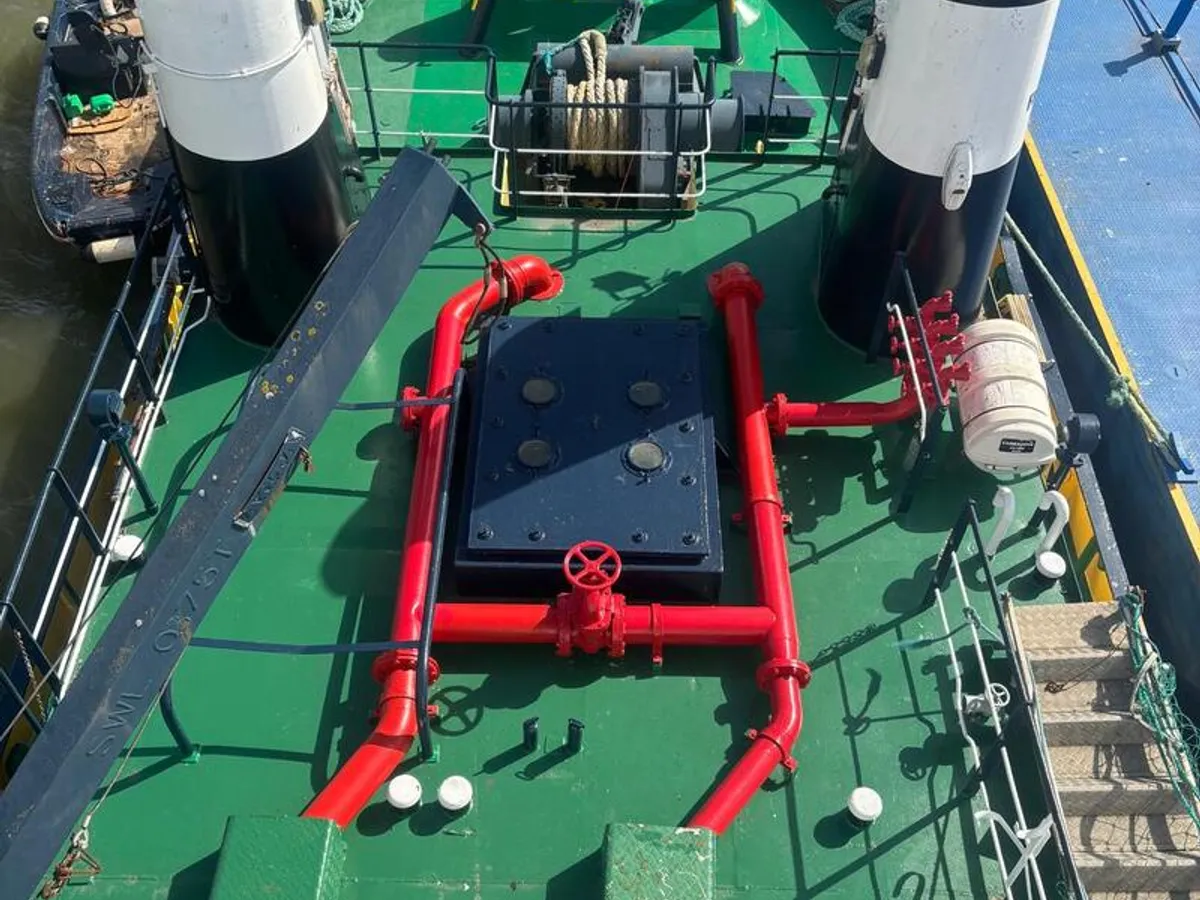 Kapal tunda untuk dijual