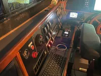 Kapal survei untuk dijual