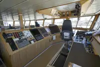 Kapal suplai platform (PSV) untuk dijual