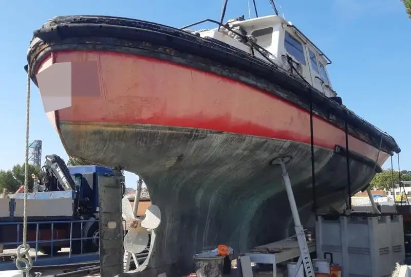 Kapal pandu untuk dijual