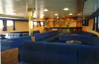 Kapal penumpang dijual
