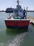 Kapal patroli untuk dijual