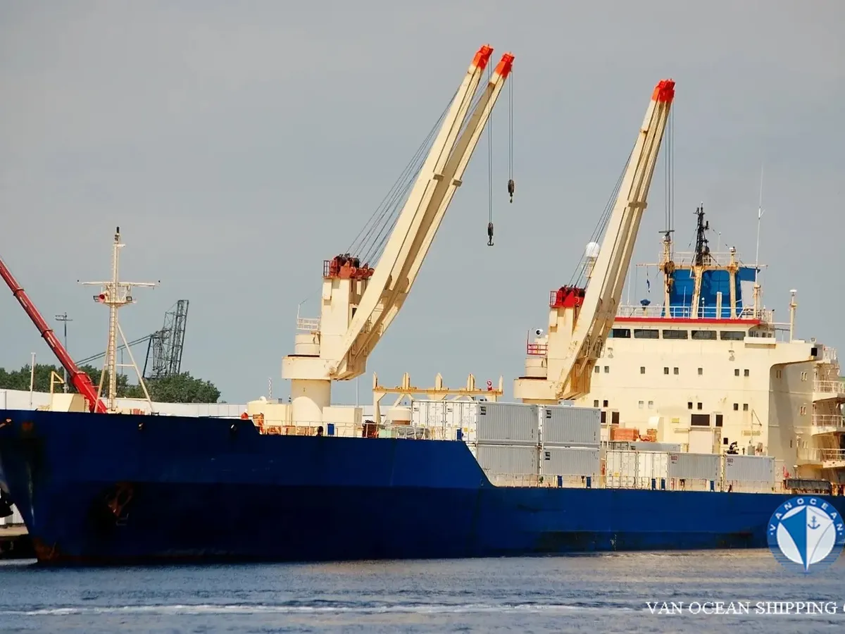 Kapal pendingin untuk dijual