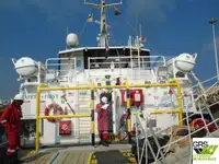 Kapal kru untuk dijual
