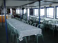 Kapal penumpang dijual