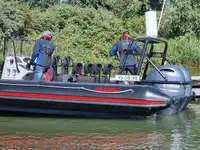 Kapal kontainer untuk dijual