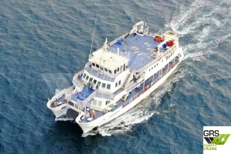Kapal penumpang untuk dijual