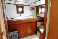 Kapal derek untuk dijual
