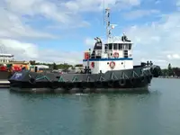 Kapal penarik dijual