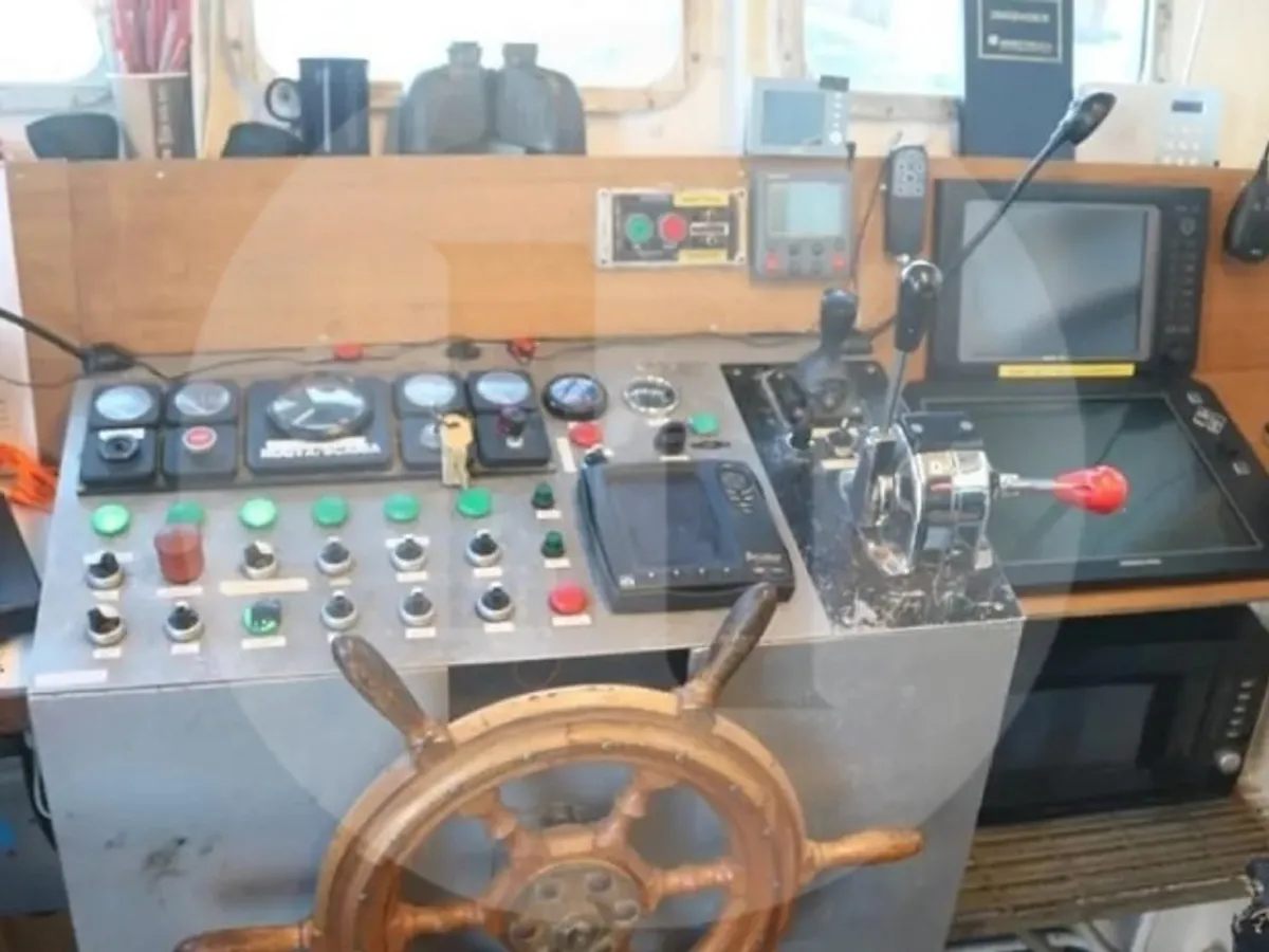 Kapal Kerja untuk dijual