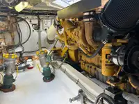 Kapal penelitian untuk dijual