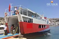 Kapal feri untuk dijual