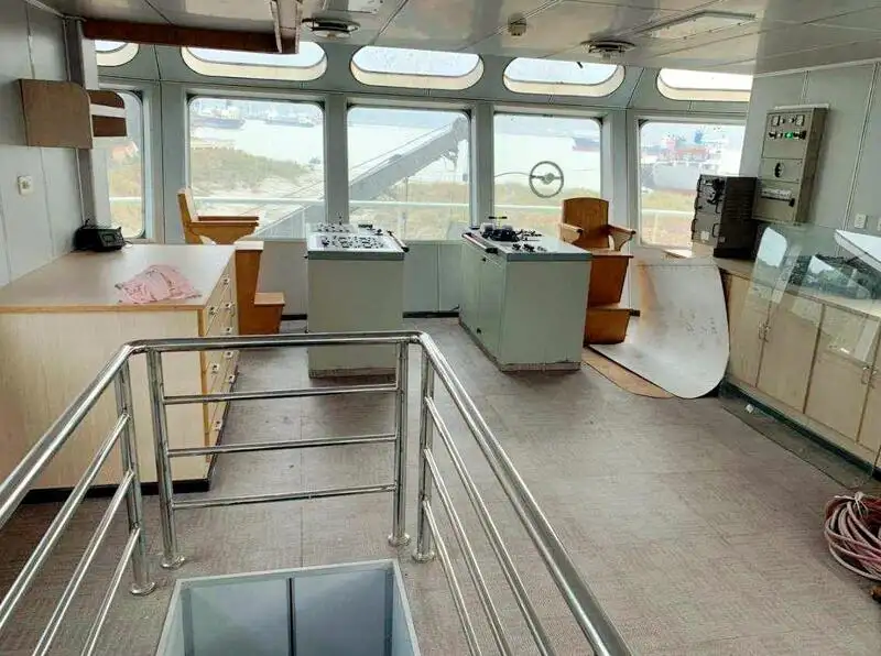 Kapal suplai untuk dijual